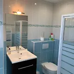 Chambre Privatunterkunft *