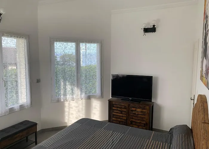 Chambre Quarto em Acomodações Particulares Maxilly-sur-Léman